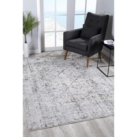 Homeroots 5 x 8 ft. Gray & Ivory Abstract Distressed Area Rug 393224